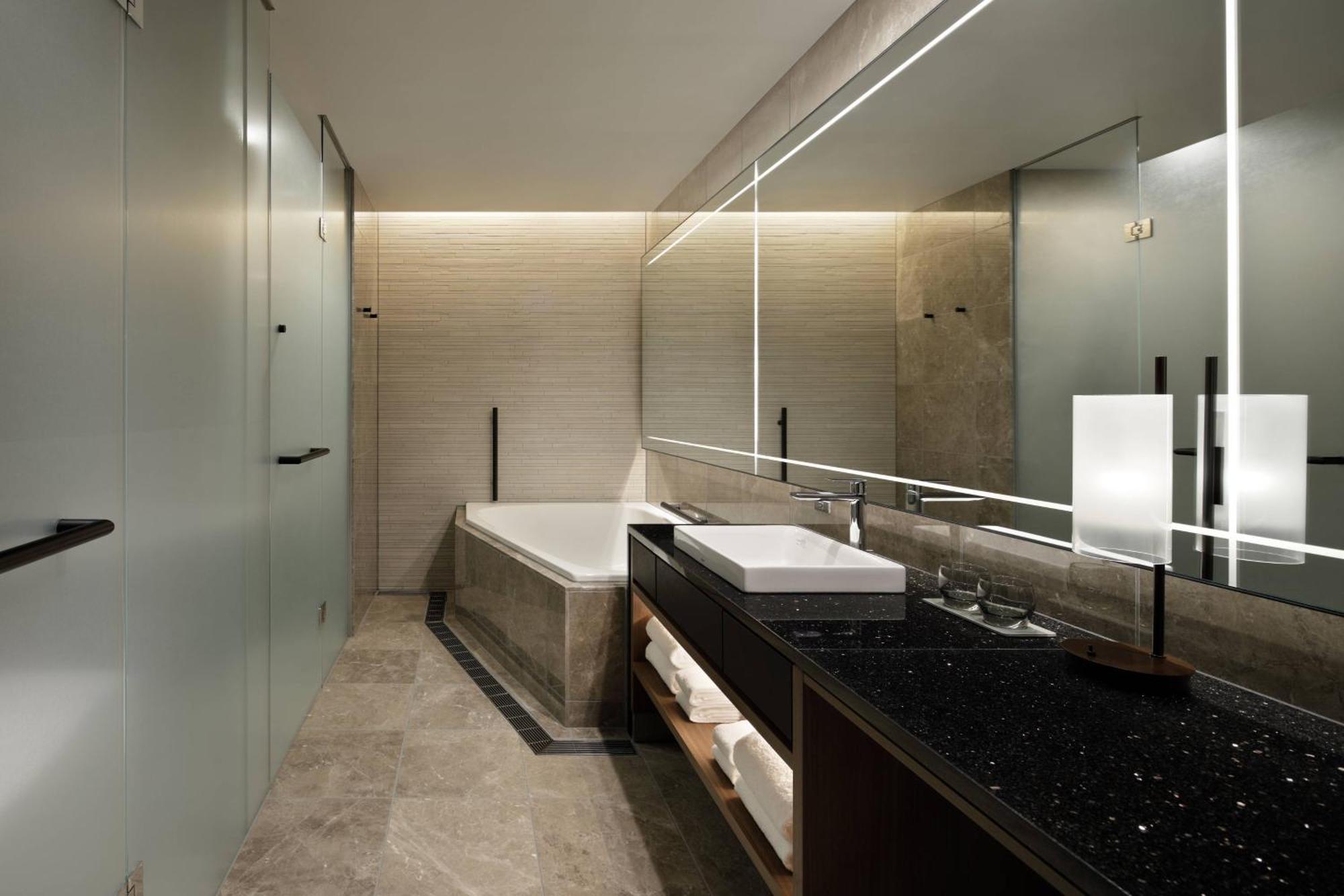 Ac Hotel By Marriott Tokyo Ginza Экстерьер фото