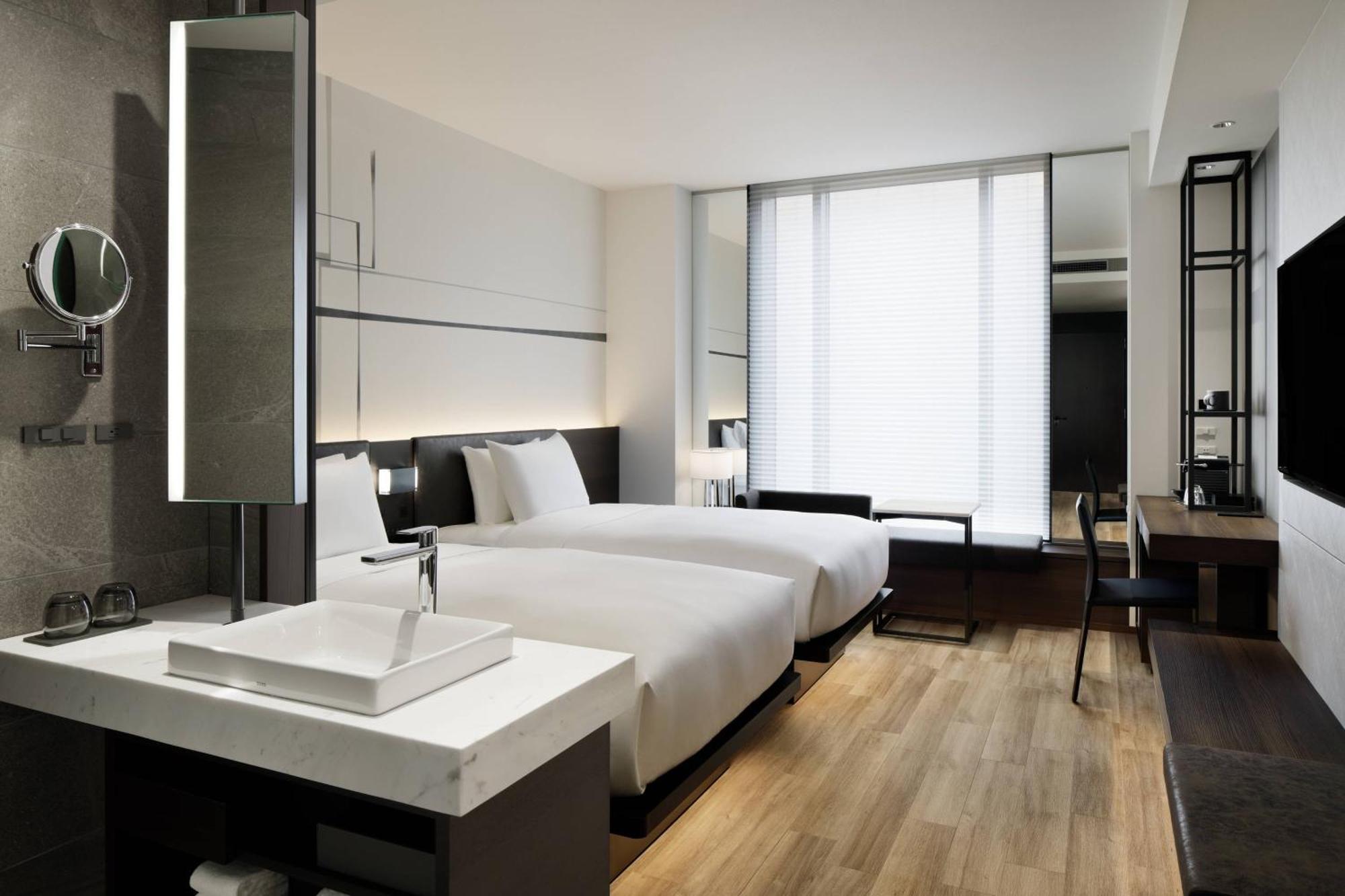 Ac Hotel By Marriott Tokyo Ginza Экстерьер фото